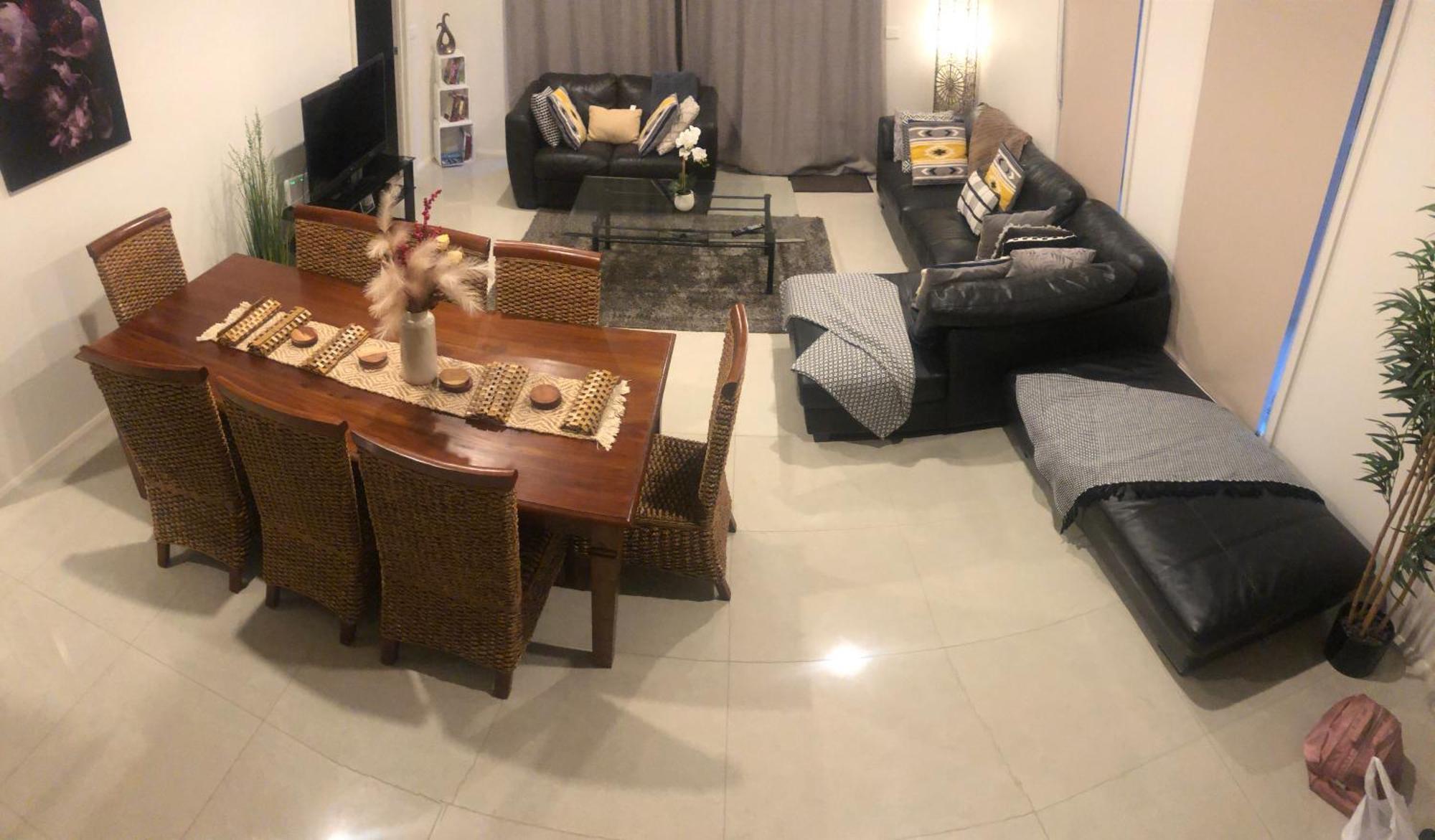 Serene Holiday Home-4 Bedroom Ensuite Home كنبرا المظهر الخارجي الصورة